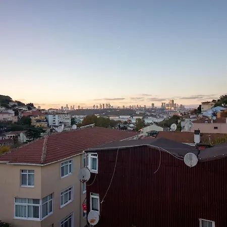 Kuzguncuk Retreat W Stunning Views And Local Charm Apartment