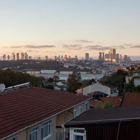 Lägenhet Kuzguncuk Retreat W Stunning Views And Local Charm Istanbul